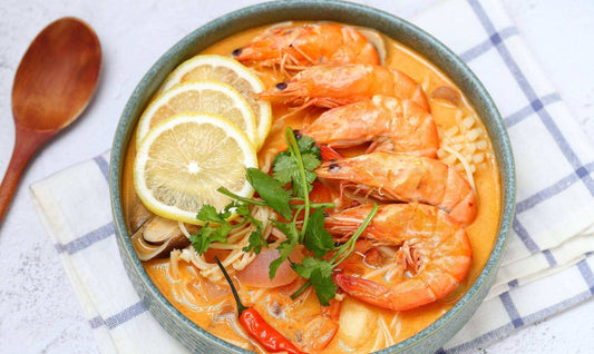 How to Make Delicious Tom Yum Kung Seafood Noodle Soup ?